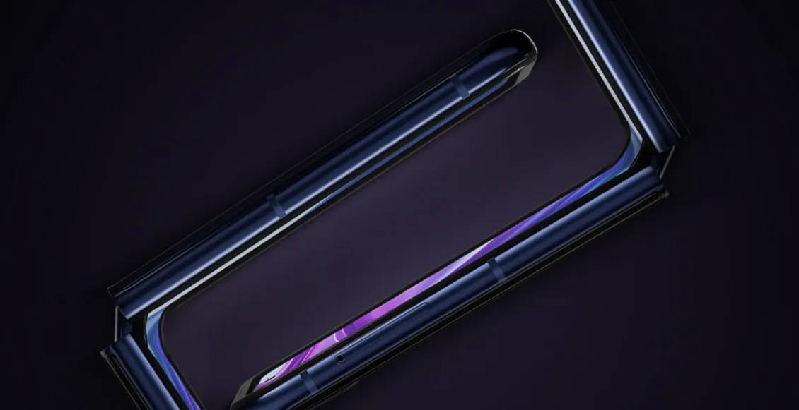 Смартфон Motorola Razr 50 Ultra 12/512 ГБ зелёный (1sim + eSim) - 1