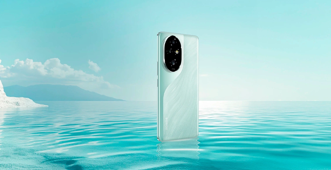 Смартфон Honor 200 Pro 12/512 ГБ "океанический голубой" (2sim) Смартфон Honor 200 Pro 12/512 ГБ "океанический голубой" (2sim) - 1