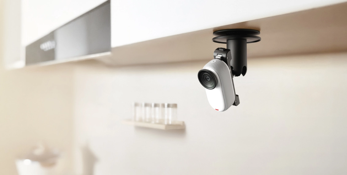 Экшн-камера Insta360 Go 3S 128 ГБ чёрный Экшн-камера Insta360 Go 3S 128 ГБ чёрный - 6