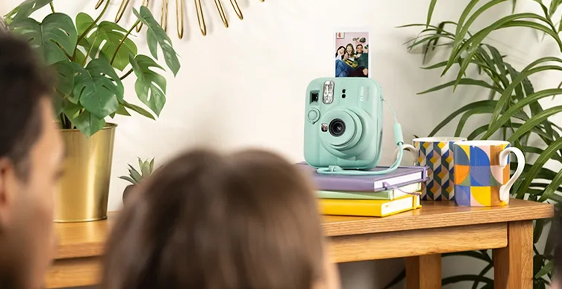 Фотоаппарат моментальной печати Fujifilm Instax Mini 13 голубой Фотоаппарат моментальной печати Fujifilm Instax Mini 13 голубой - 3