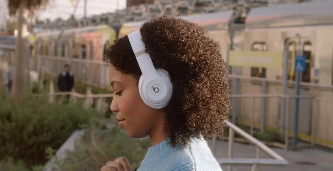 Беспроводные наушники Beats Solo 3 розовый - 4