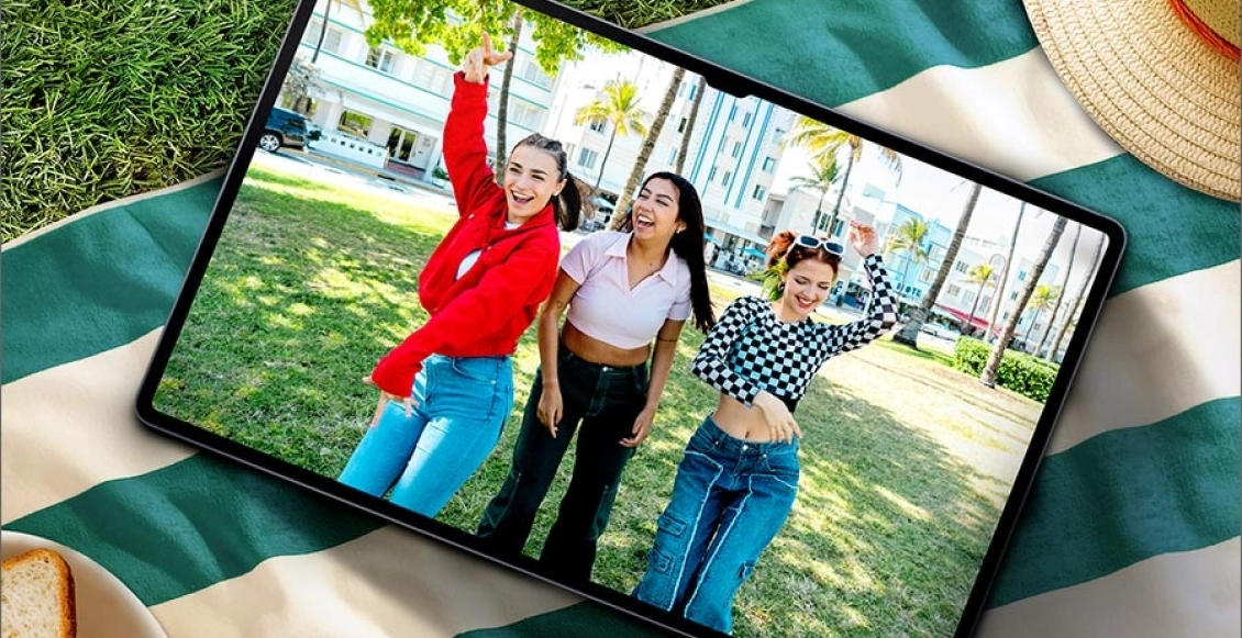 Планшет Samsung Galaxy Tab S10 Plus With Keyboard Cover (SM-X820) Wi-Fi 12/256 ГБ серебристый   - 2