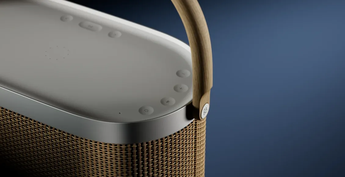 Портативная колонка с беспроводной зарядкой Bang & Olufsen Beosound A5 "скандинавское плетение" Портативная колонка с беспроводной зарядкой Bang & Olufsen Beosound A5 "скандинавское плетение" - 2