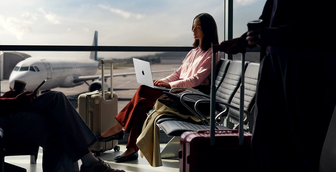 Ноутбук Apple Macbook Pro 14" (2025) M5 16 ГБ, 512 ГБ SSD (MDE44), серебристый Ноутбук Apple Macbook Pro 14" (2025) M5 16 ГБ, 512 ГБ SSD (MDE44), серебристый - 4