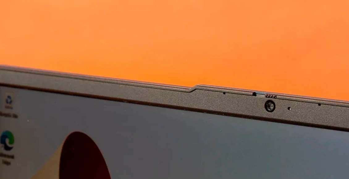 Ноутбук Lenovo IdeaPad Slim 3 Core i3 1315U Intel UHD Graphics 8 ГБ, 512 ГБ SSD (82X700D6RK), серый  - 3