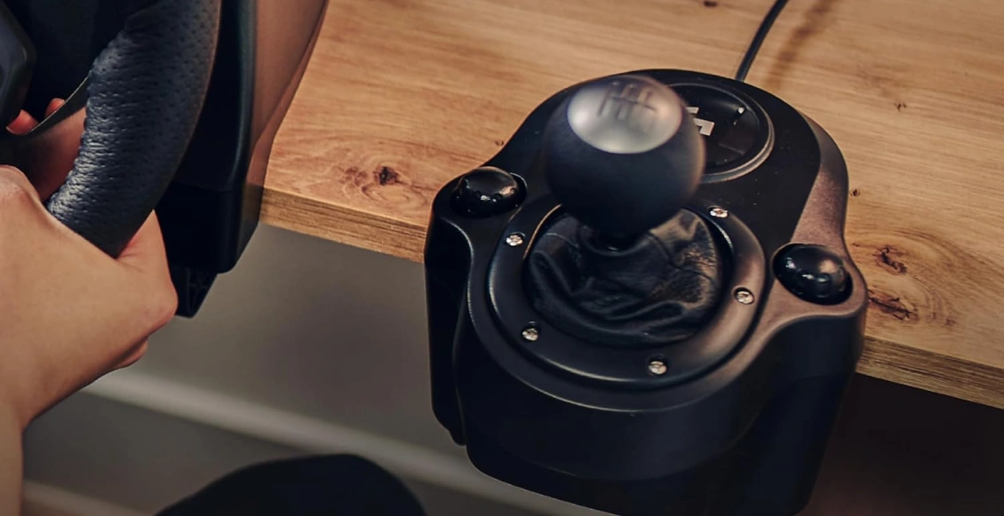 Рычаг переключения передач Logitech G Driving Force Shifter для G29 / G920 / G923 чёрный Рычаг переключения передач Logitech G Driving Force Shifter для G29 / G920 / G923 чёрный - 2