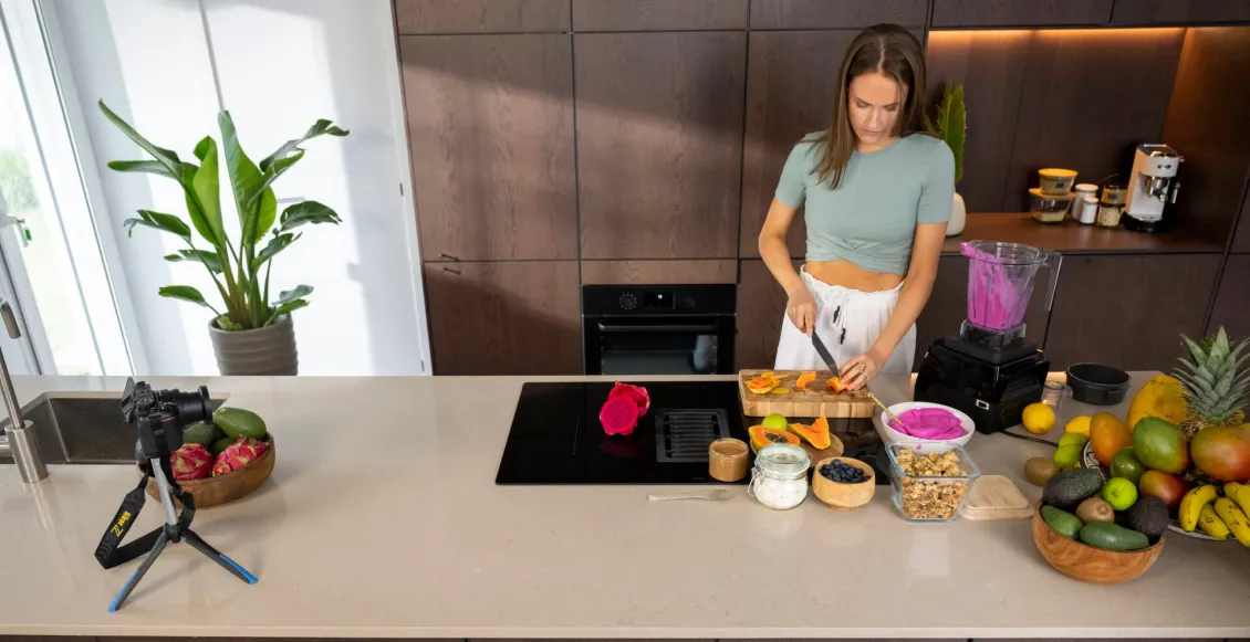 Фотоаппарат Nikon Z30 Kit 16-50mm f/3.5-6.3 чёрный - 2