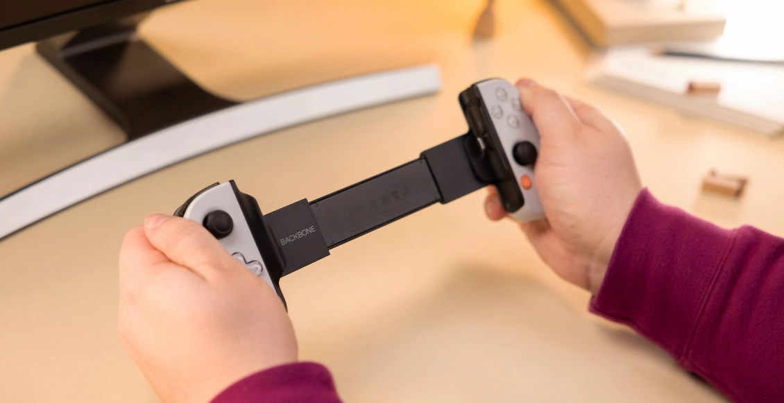 Геймпад BACKBONE One PlayStation Edition для iPhone (USB-C) 2nd Gen белый - 3