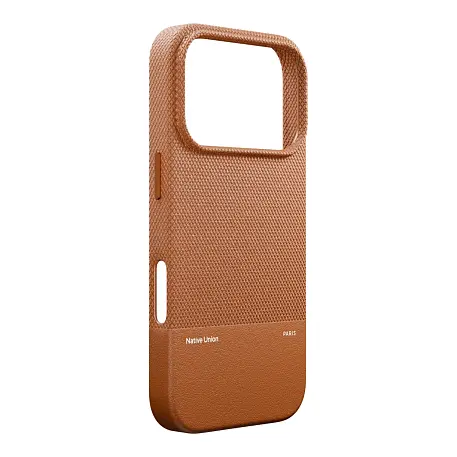 Клип-кейс (накладка) Native Union (Re) Classic Case для Apple iPhone 17 Pro Max полиуретан, поликарбонат, коричневый - 2